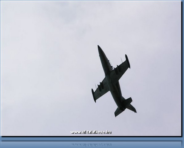 image028