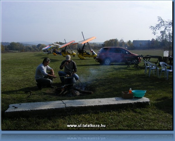 2009evad06